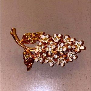 Vintage Floral Brooch